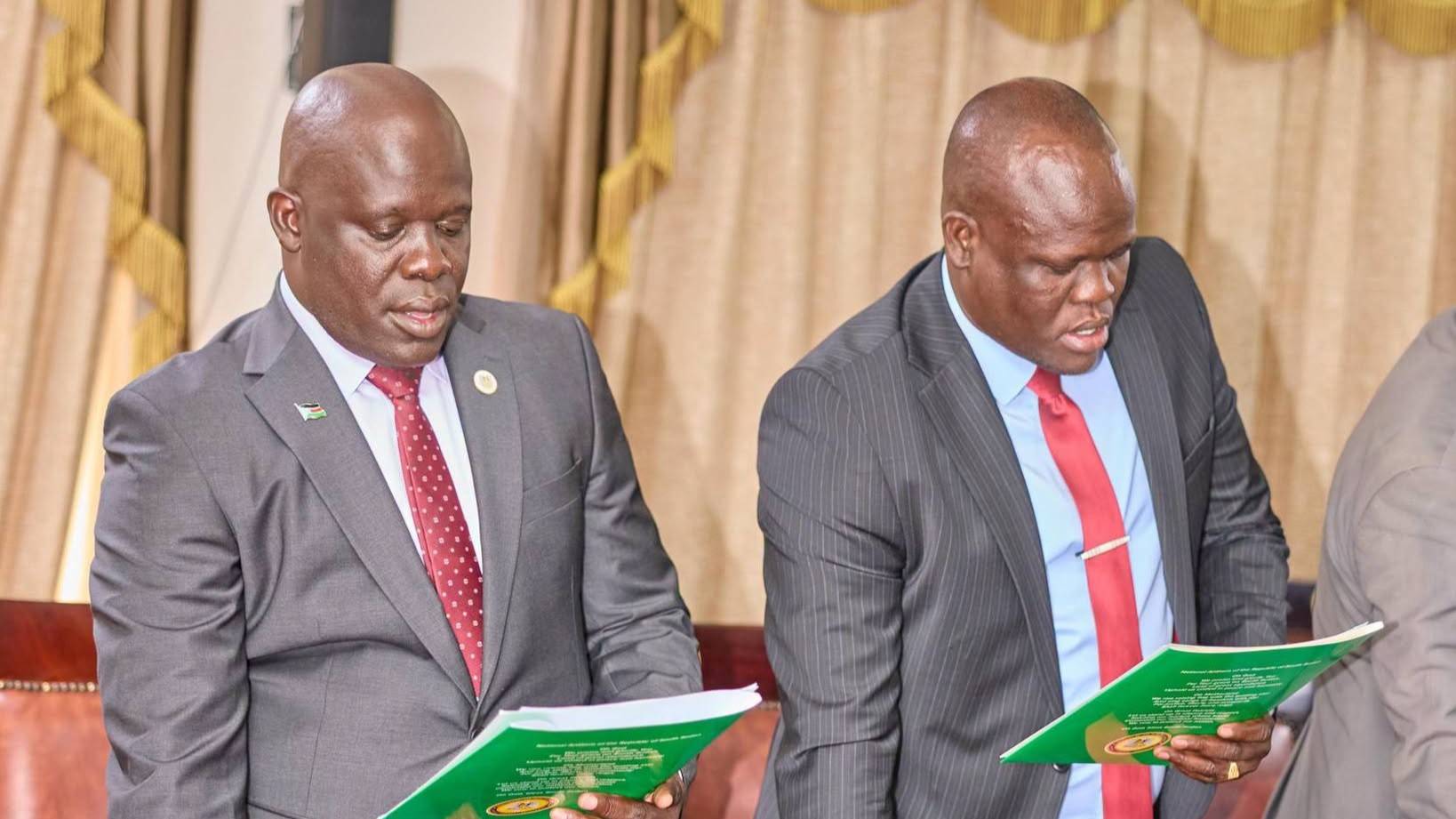 Kiir swears in national security spokesman appointed to media regulatory board020 Kiir swears in national security spokesman appointed to media regulatory board