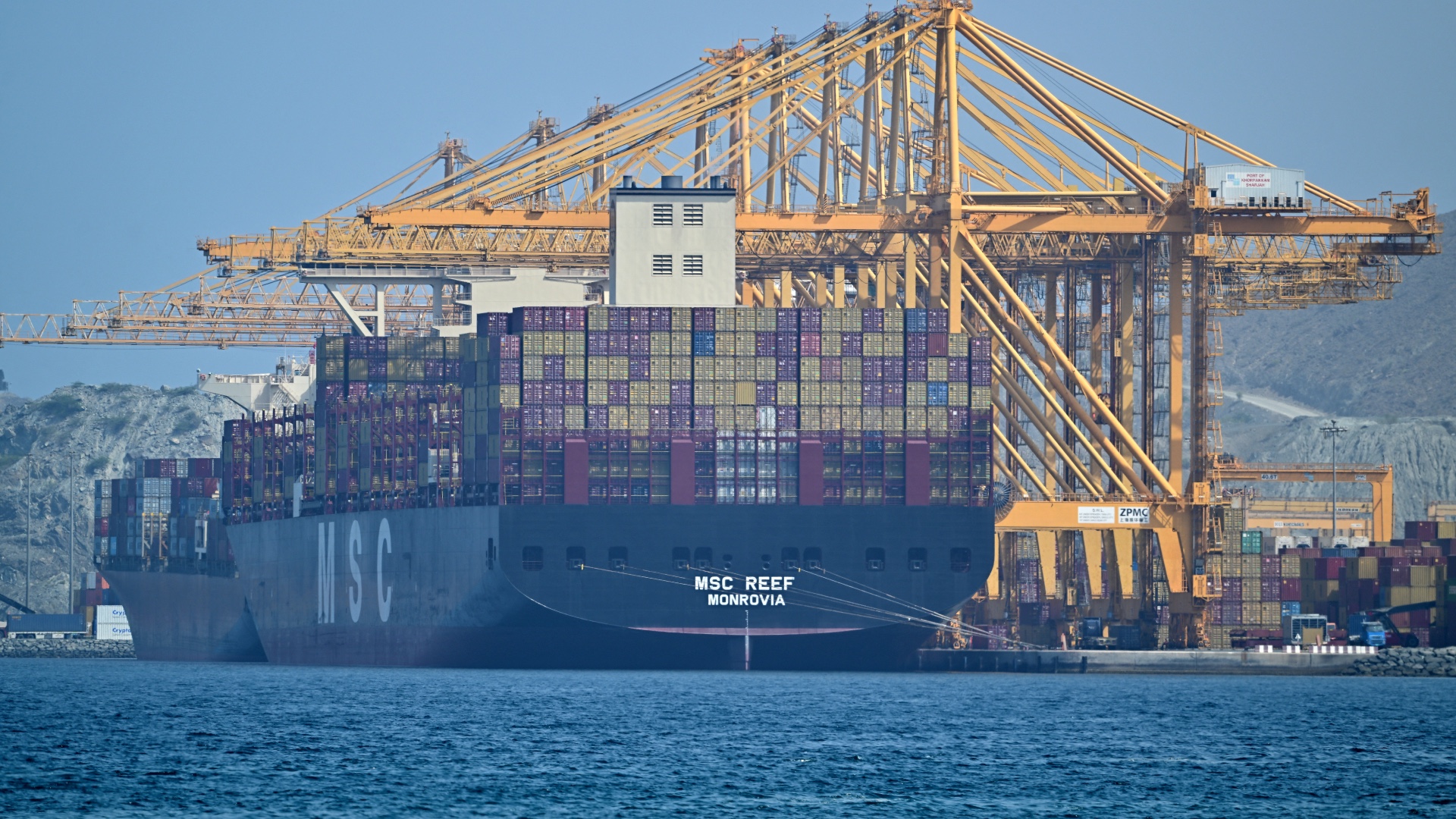 Iran Oman to jointly charge fees along Strait of Hormuz: Report020 Iran Oman to jointly charge fees along Strait of Hormuz: Report