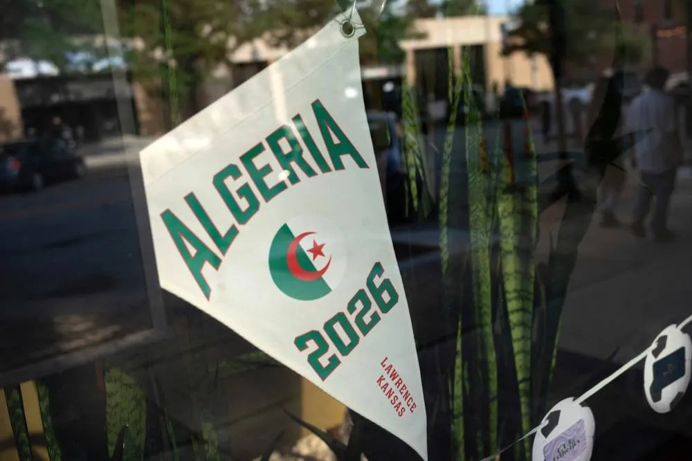 Algerias Win Lifts Kansas Town That Adopted Their World Cup Dream020 Algerias Win Lifts Kansas Town That Adopted Their World Cup Dream