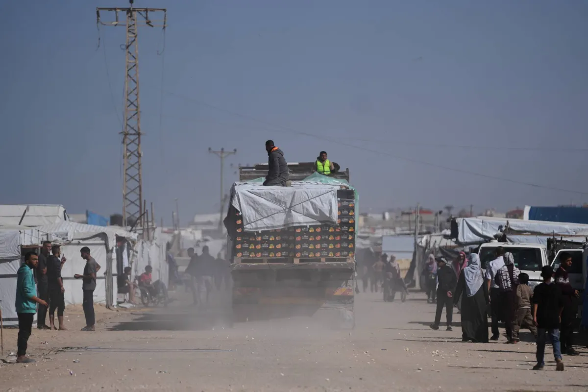 Israel Kills Detains Gaza Aid Truck Drivers and Guards
