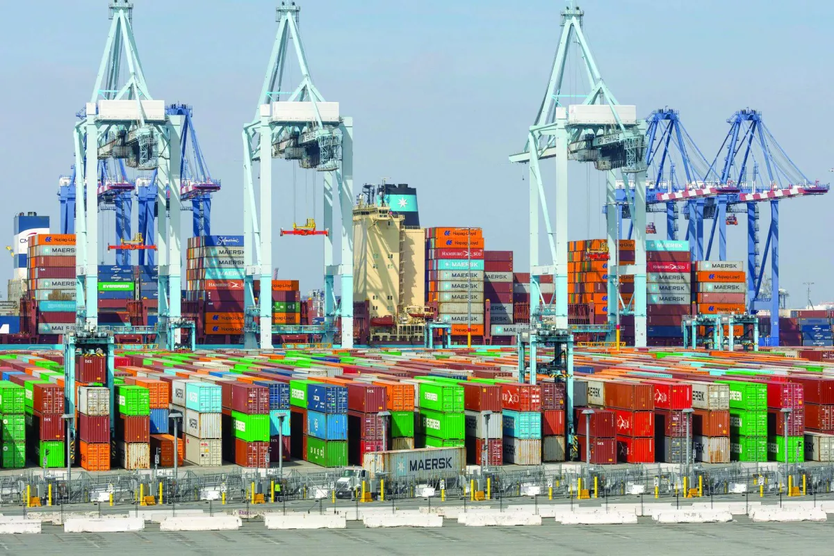 US Goods Trade Deficit Hits 14month High in May as Imports Surge