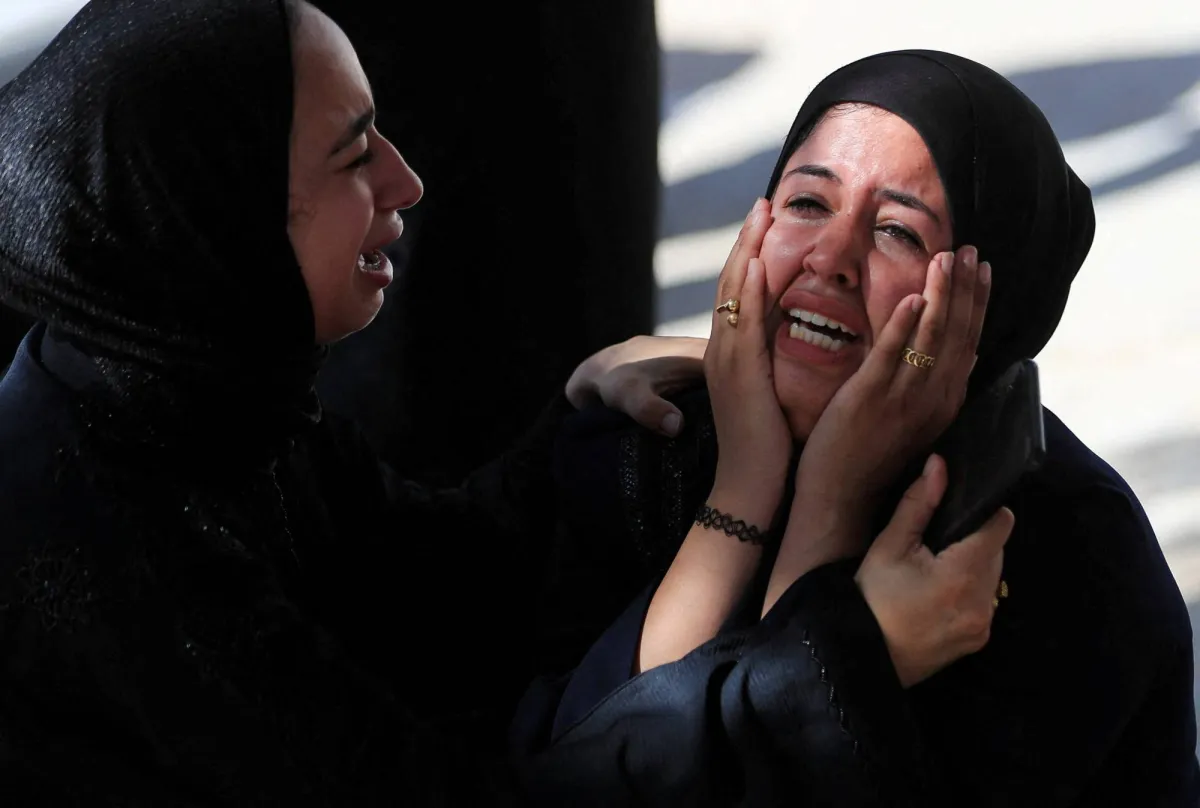 Gaza Factions Consult on Response to Mladenovs Amendment
