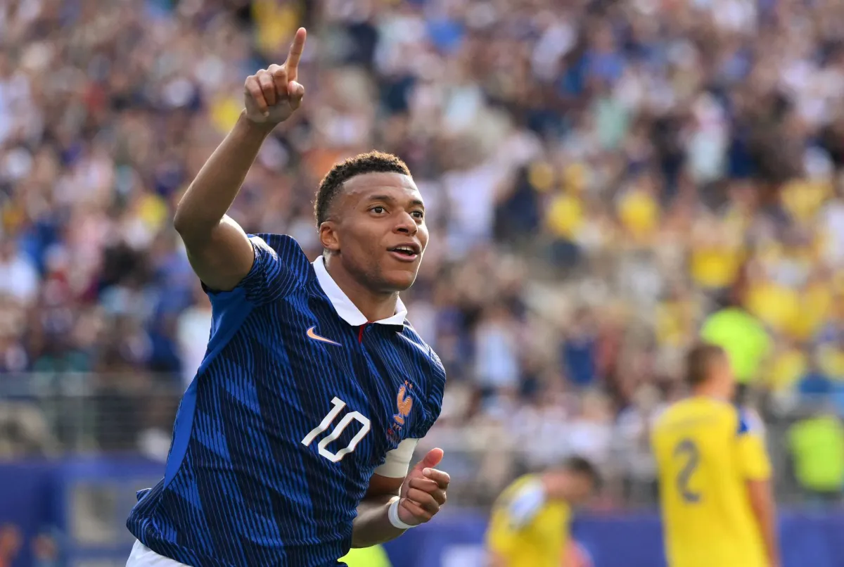 Messi Will Score More but I Want the Trophy Mbappe Says