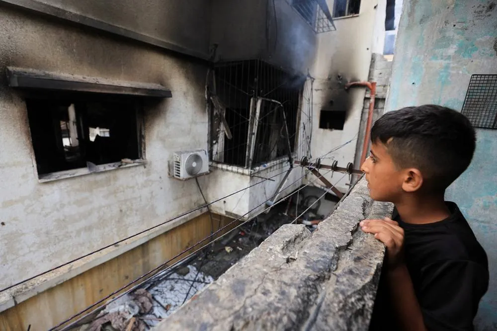 Gaza Civil Defense Says Israeli Strikes Kill 12 Including Family of Six020 Gaza Civil Defense Says Israeli Strikes Kill 12 Including Family of Six