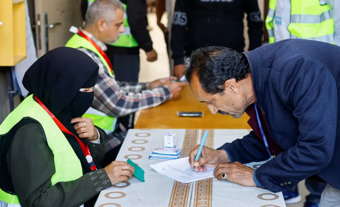 Palestinian Legislative Vote Set for Nov 28: Presidential Decree020 Palestinian Legislative Vote Set for Nov 28: Presidential Decree