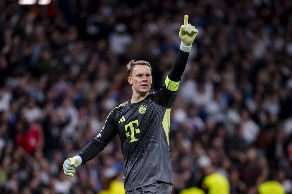 Bayern Keeper Neuers Masterclass Reignites National Team Discussion020 Bayern Keeper Neuers Masterclass Reignites National Team Discussion